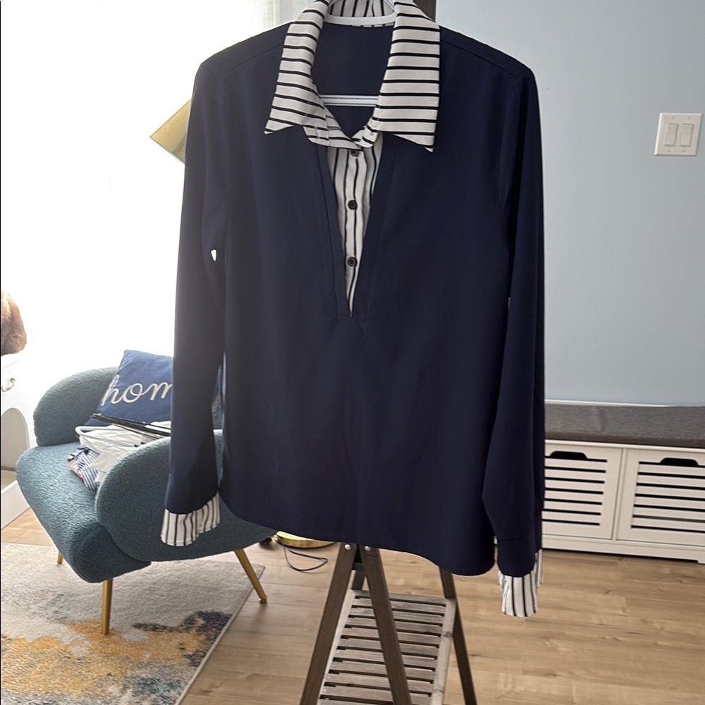 SHEIN Blue and White Casual Button Down Shirt